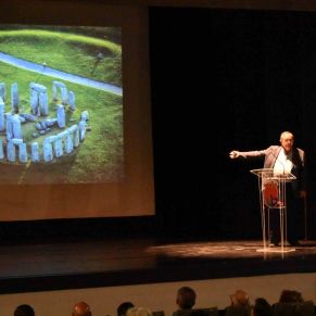 Conferencia Juan Antonio Belmonte